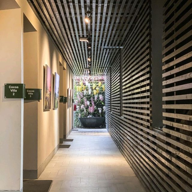 THE UPPER CLIFT | THE LARGEST CAFE IN SENTUL WITH MOUNTAIN VIEWS