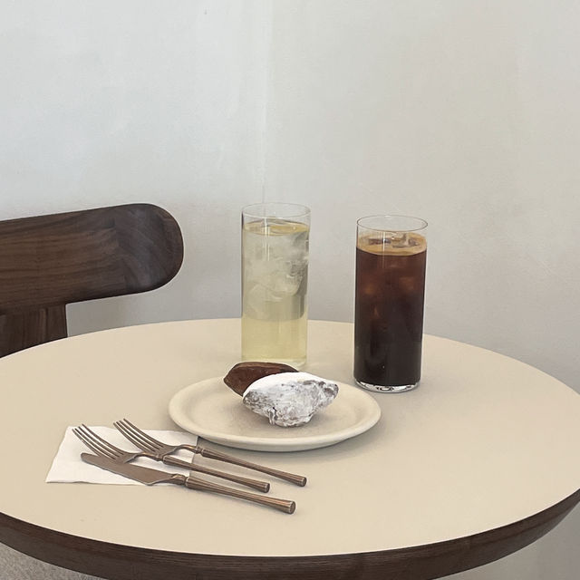 ハンナムドンにあるマドレーヌやフィナンシェが絶品のカフェ"le soleil"🧁