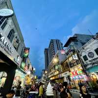 Exploring Petaling Street: Culture, Cuisine, and Merdeka 118
