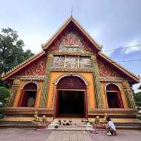 The oldest Temple in Vientiane with a sacrifice….