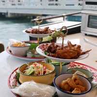 ล่องเรือกลางอ่าวพัทยา กับ Aura Dream Voyage