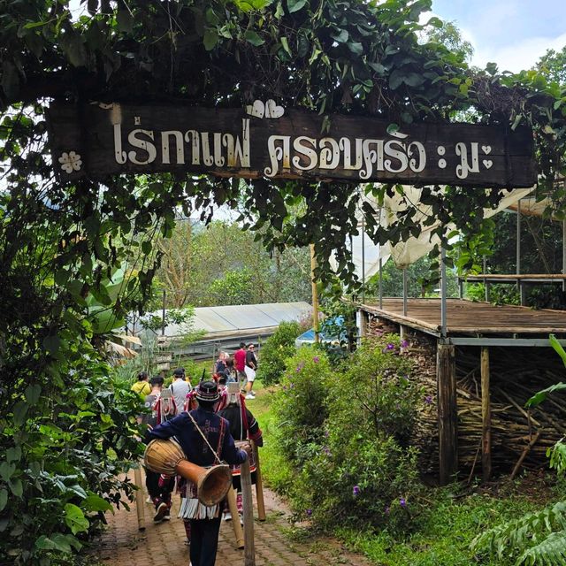 เที่ยวเชิงเกษตร ไร่กาแฟบ้านปางขอน
