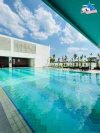 🇲🇾 Awesome swim at Pullman Kuching pool
