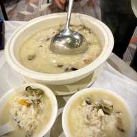 ［駟馬拖車潮汕飯店］ - 保持水準😋