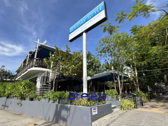 Breeze Cafe & Bistro