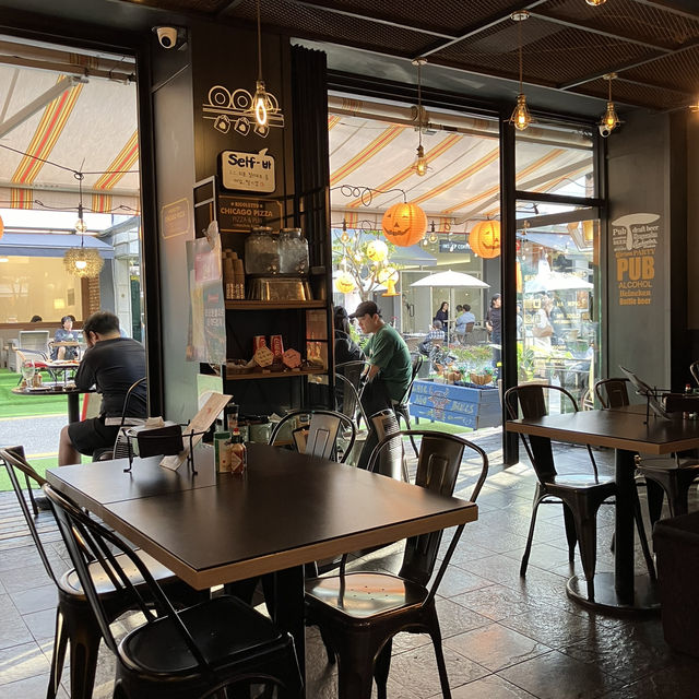 용인 보정동 카페거리에서 즐기는 시카고 피자!
