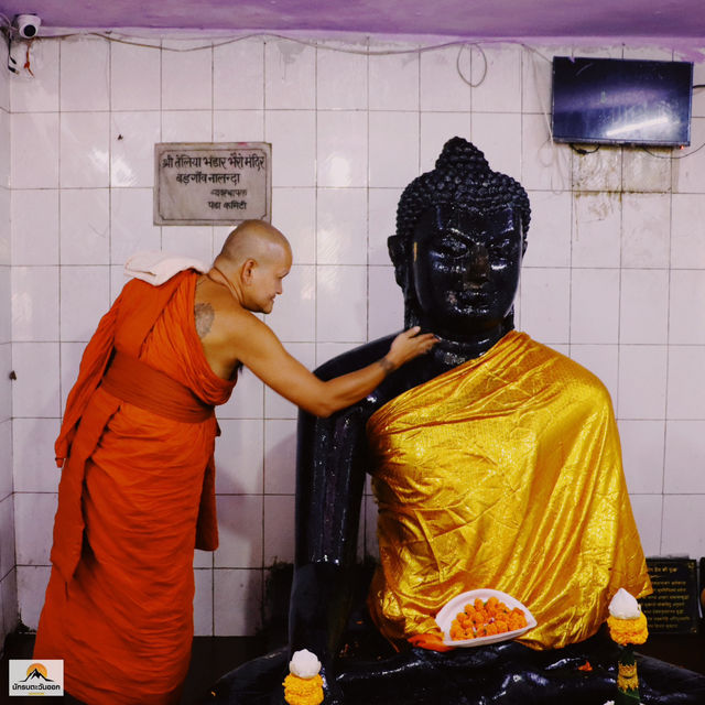 หลวงพ่อองค์ดำ แห่งนาลันทา กรุงราชคฤห์ 