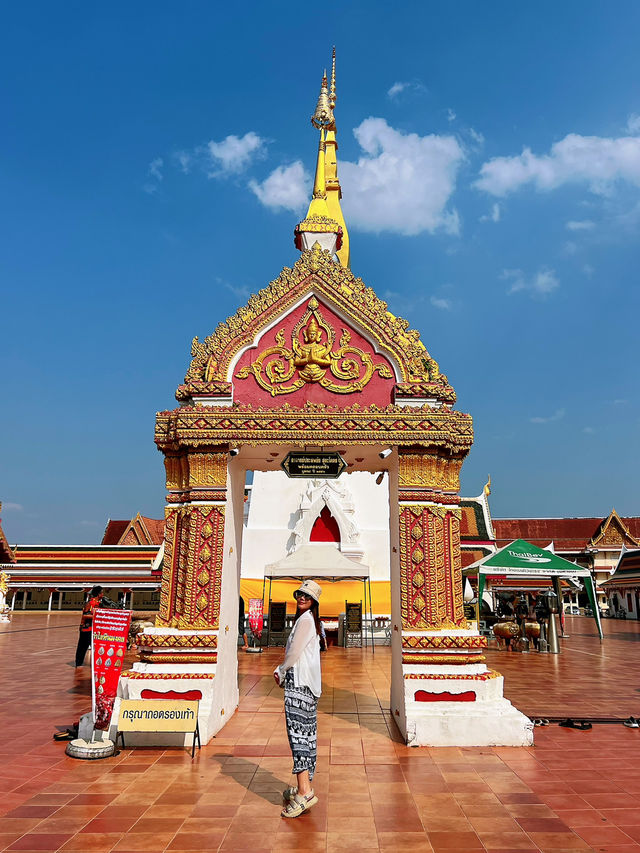 วัดพระธาตุเชิงชุม สกลนคร 