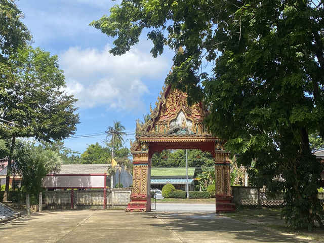 วัดวิมลวัฒนาราม(วัดหัวเขา) สายบุรีปัตตานี