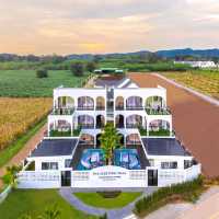 ที่พักแฝดเปิดใหม่ ใหญ่อลังบรรยากาศฮิลใจที่เขาใหญ่