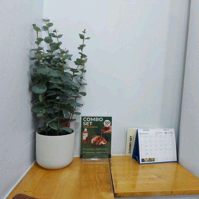 ทานมื้อเที่ยงที่ร้าน Kin.d พญาไท
