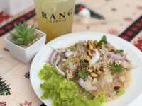 หรั่งการาจ คาเฟ่ พร้อมแล้วสำหรับคริสต์มาส