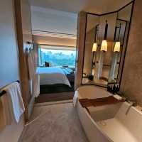 รีวิว  Dusit Thani Bangkok  