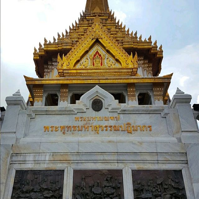 THE GOLDEN BUDDHA.