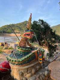 วัดพระธาตุดอยแม่ย่าม่อน