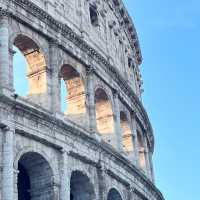 Stepping Back in Time: My Awe-Inspiring Visit to the Colosseum in Rome!