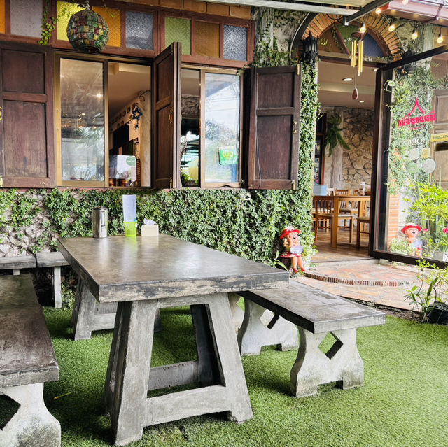 ร้านเรือนขนมจีน