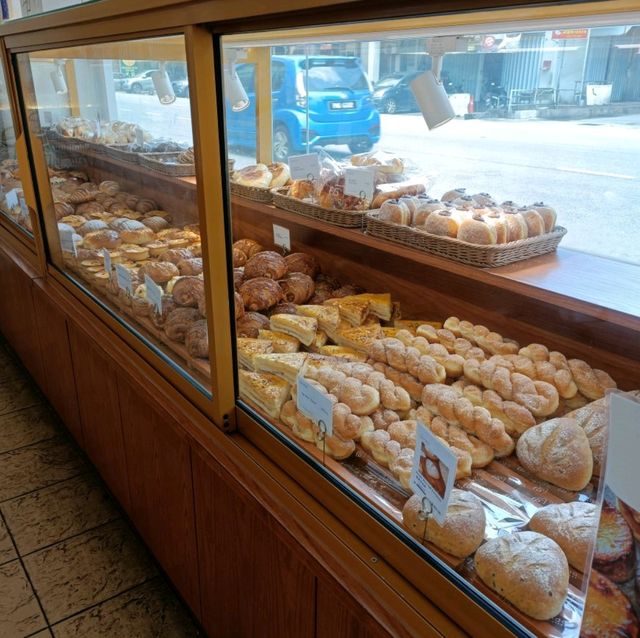 Discover Heritage Muji Style Bakery located GeorgeTown 
