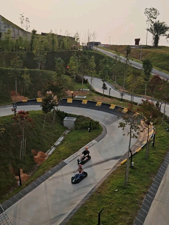 Experience the first skyline luge in Malaysia!