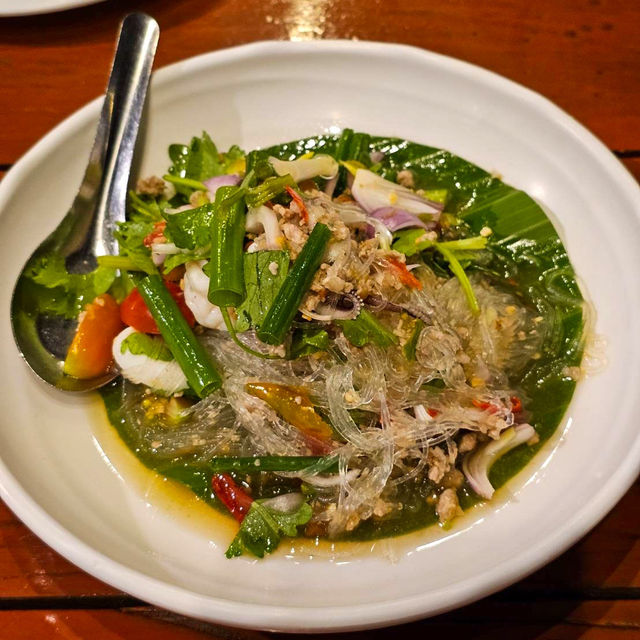 ร้านอาหารอีสาน 🥗 สไตล์เชียงใหม่ Solao