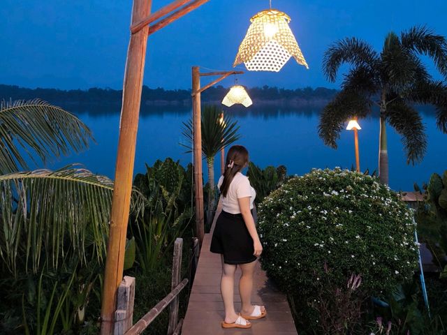 ร้านเป๋นปลาเป็น นครพนม