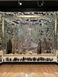 🇦🇺 Lost in a Kaleidoscope: A Journey Through the NGV