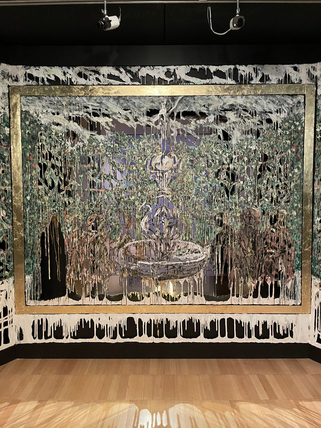 🇦🇺 Lost in a Kaleidoscope: A Journey Through the NGV