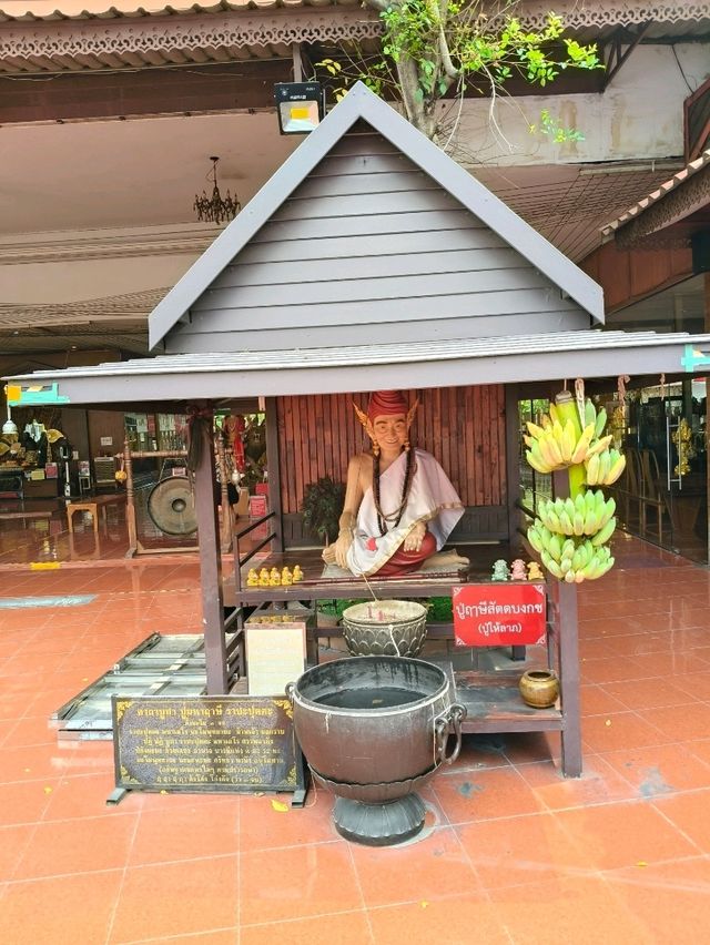 พามาขอพรเทวาลัยพระพิฆเนศ  บางใหญ่