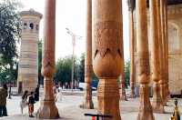 A Sight of Architectural Wonder — "Supersized Chopsticks" at the Bolo Hauz Mosque of Bukhara