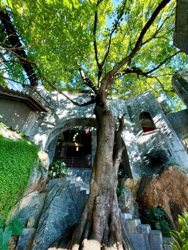 Yuji Island: A Blend of Art and Culture