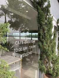 Nava cafe คาเฟ่ริมแม่น้ำบางปะกง บรรยากาศดีมาก