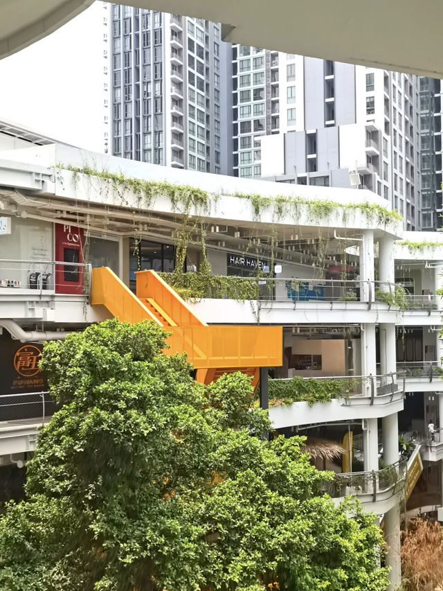 A Chic Culinary Retreat at Marché Thonglor, Bangkok