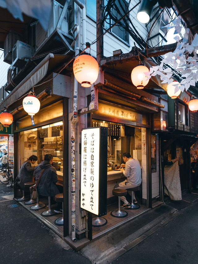 【新宿】新宿・思い出横丁に行ってみた！昭和レトロな飲み屋街の魅力とは？				