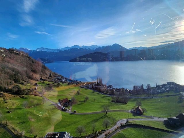 スイスのヴェギッスから楽しむ絶景のケーブルカーとルツェルン湖クルーズ