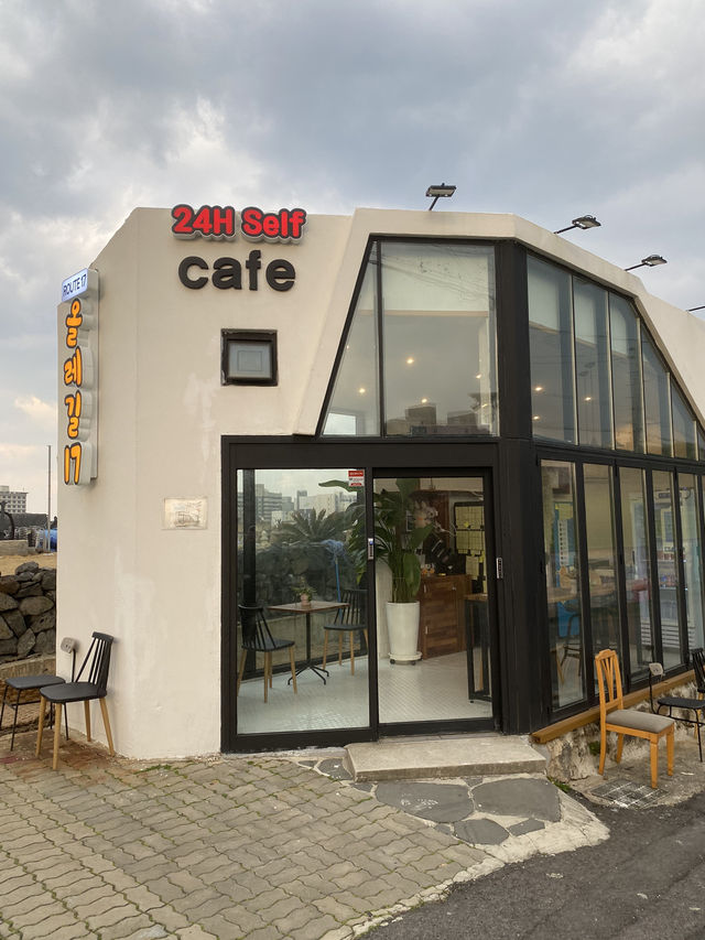 24 Hours self cafe in Jeju