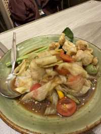  คำพูน ร้านอาหารไทย-อีสานที่เซ็นทรัลเวสต์วิลล์