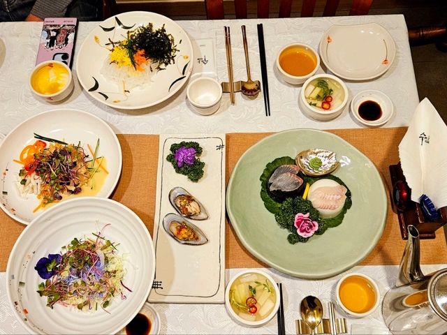 A spring season Hanjeongsik fare at Sudam