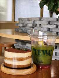 Tewa Cafe คาเฟ่ติดริมน้ำอยุธยา