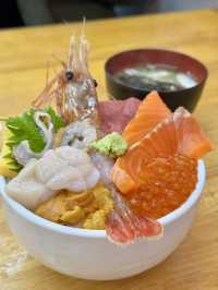 【北海道/小樽】三角市場内にある魚屋直営店の人気食堂