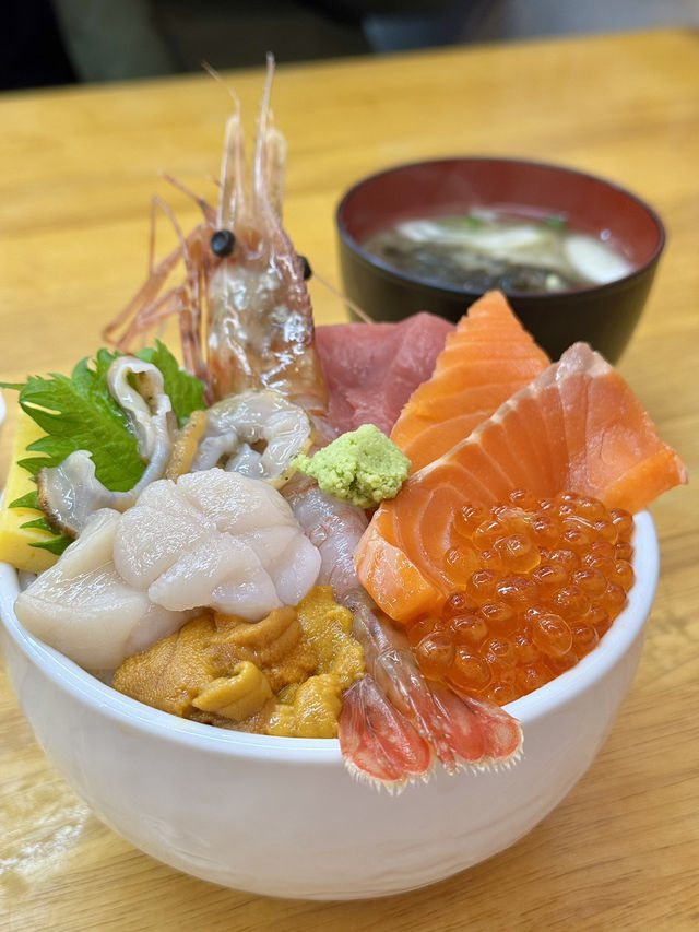 【北海道/小樽】三角市場内にある魚屋直営店の人気食堂
