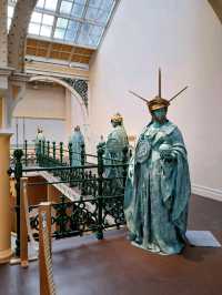 Art, History & Inspiration: A Visit to  Birmingham Museum & Art Gallery. 