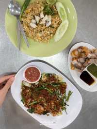 สุกี้แห้งที่อร่อยในร้านข้าวผัด