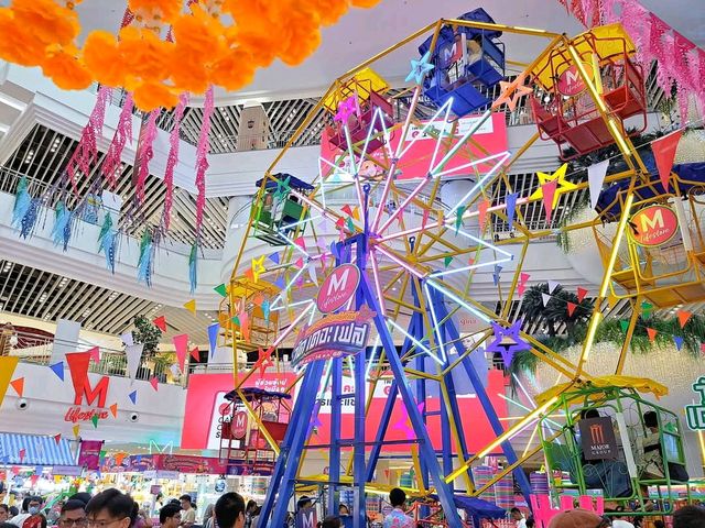 เดอะมอลล์ไลฟ์สโตร์วัดเดอะเฟส 🎡