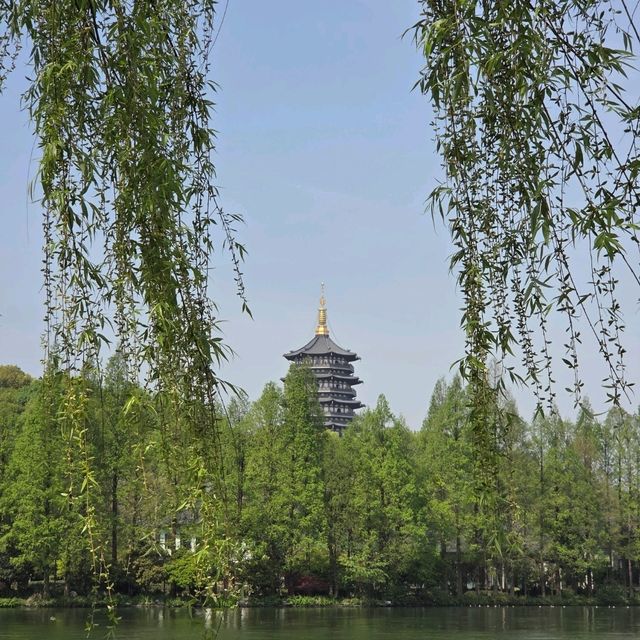 รีวิวทะเลสาบซีหู หางโจว (西湖 / West Lake)