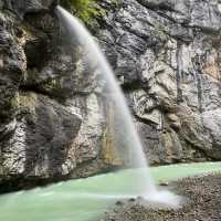 🏞️✨ Aareschlucht Weekend Escape: Switzerland’s Secret Canyon Gem