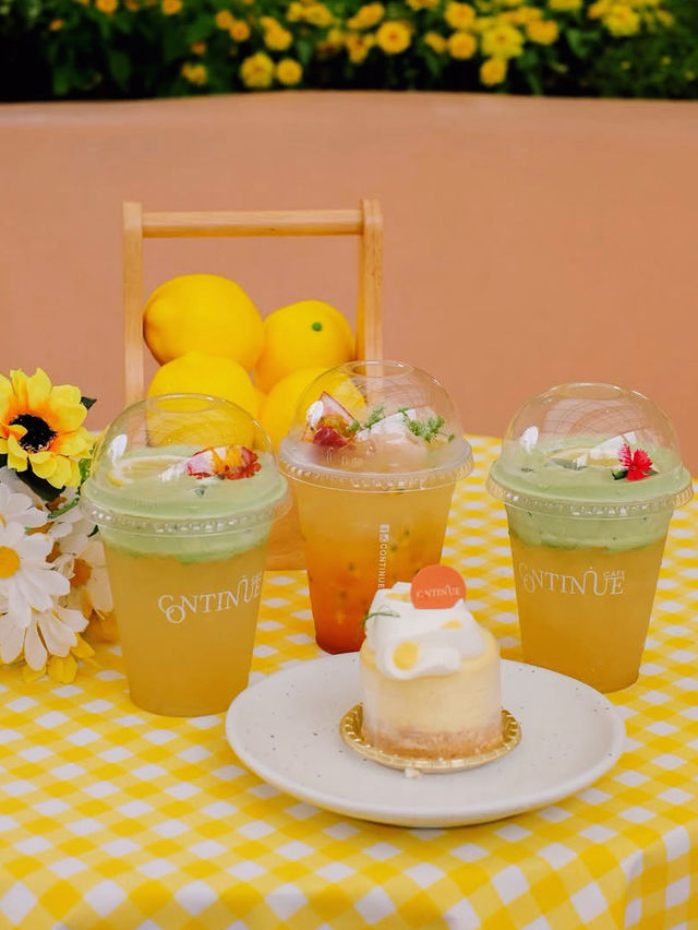 ร้าน Continue Cafe - คาเฟ่สไตล์มินิมอล สามโคก