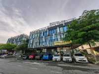 "Hotel 99 Sepang: Smart Comfort on a Budget Near KLIA"