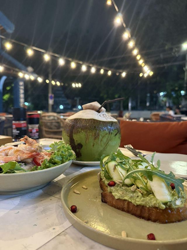 ทุกครั้งที่บินจะเลือกเเอปทิป Tip.com