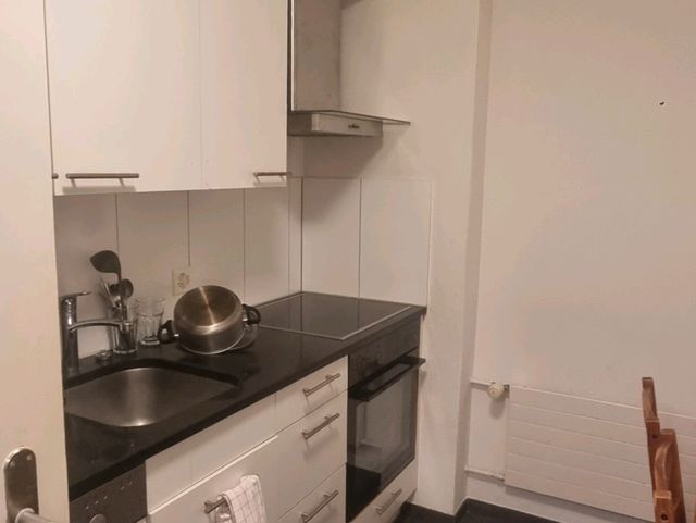 Neat and Comfy, 4D3N Apartment