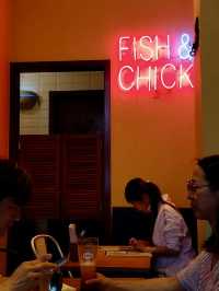 🐟 Fish & Chick✨🍽️ 香港食英式炸魚望海靚景西餐廳🌊🍟